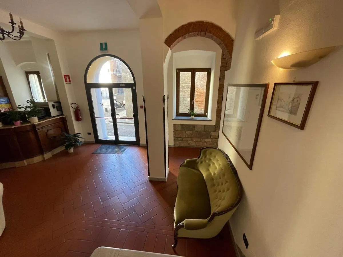***  Hotel Caffe Verdi - 24 Hours Reception Pisa Italia